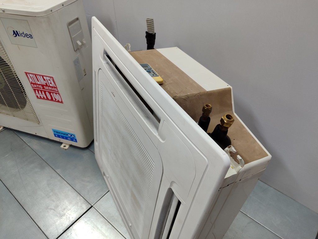 Midea Kaset Tipi Klima 48000 Btu On-Off Trifaze görsel 2